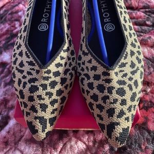 Rothy’s Leopard Print Point flats 10 EUC
